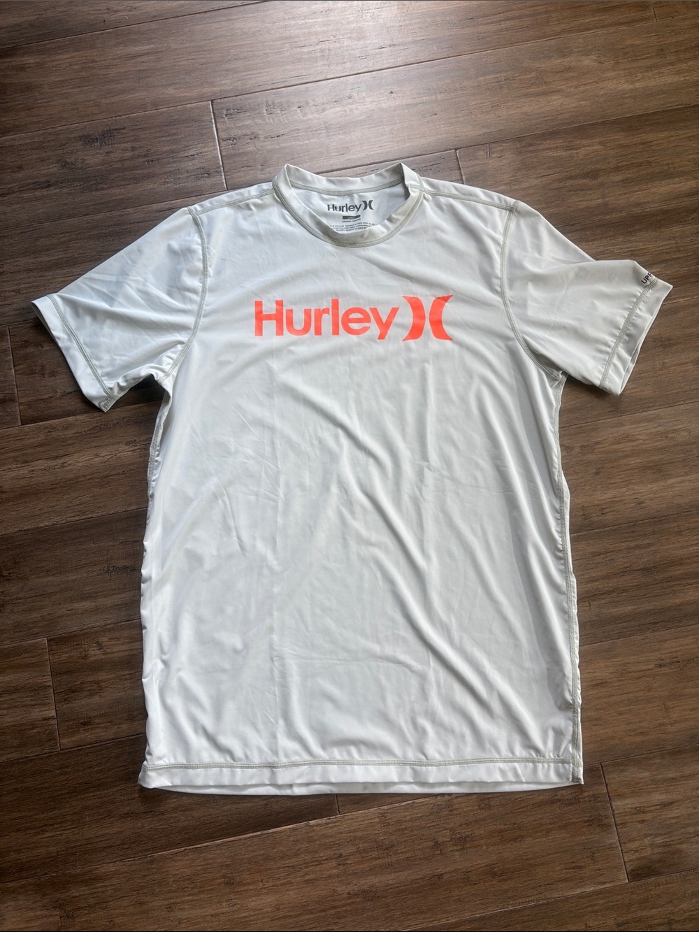 Hurley Short Sleeve swim shirt UPF 50 large